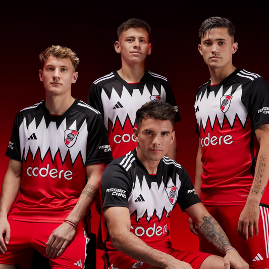 Reviving the 90s Vibe: Unveiling the River Plate 23-24 Away Kit