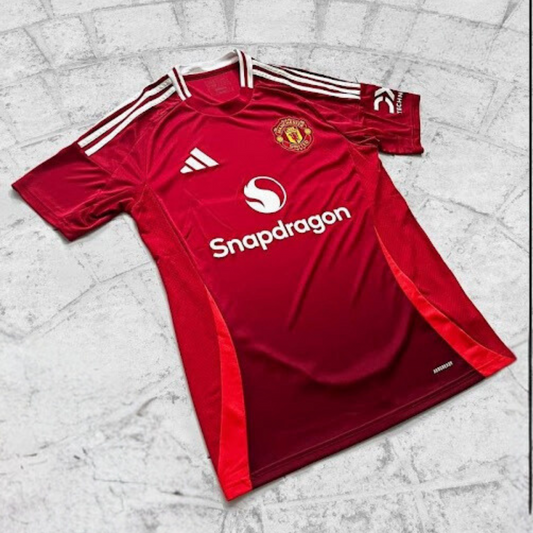 Manchester United 24-25 kits