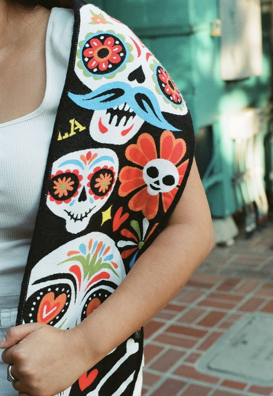 LA Galaxy Unveils Exclusive Hispanic Heritage Month Scarf