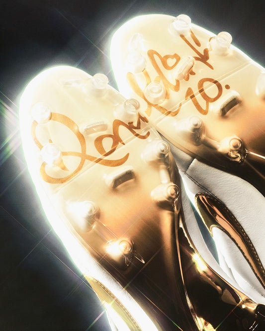 The Midas Touch Returns: Nike Revives Ronaldinho's 'Touch of Gold' Tiempos, Reigniting a Footballing Legacy