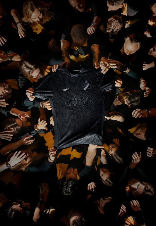 AIK Football Club Smokinglirare Edition Jersey