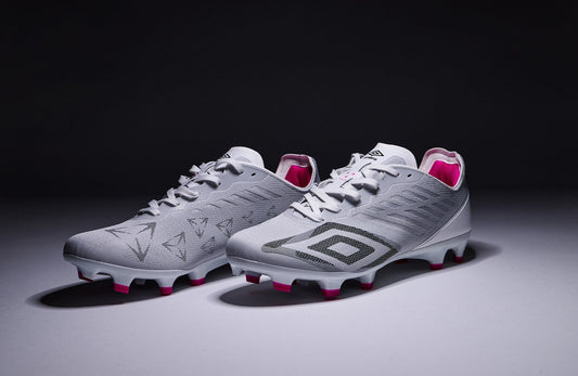 Umbro Velocita Decima: Out of Line, Into the Game