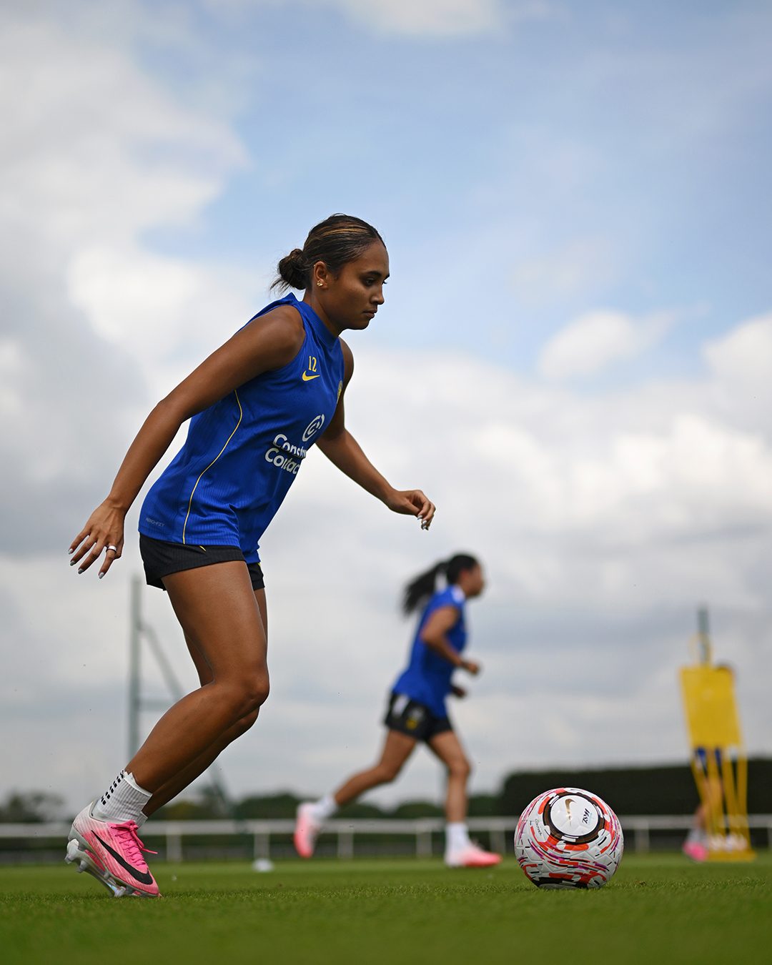 Nike presenta el nuevo balón oficial de la WSL para la temporada 2026/27