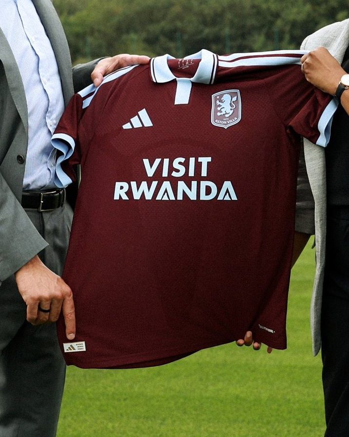 **Aston Villa Elige a Visit Rwanda como Patrocinador Principal: Un Movimiento Que Genera Polémica**